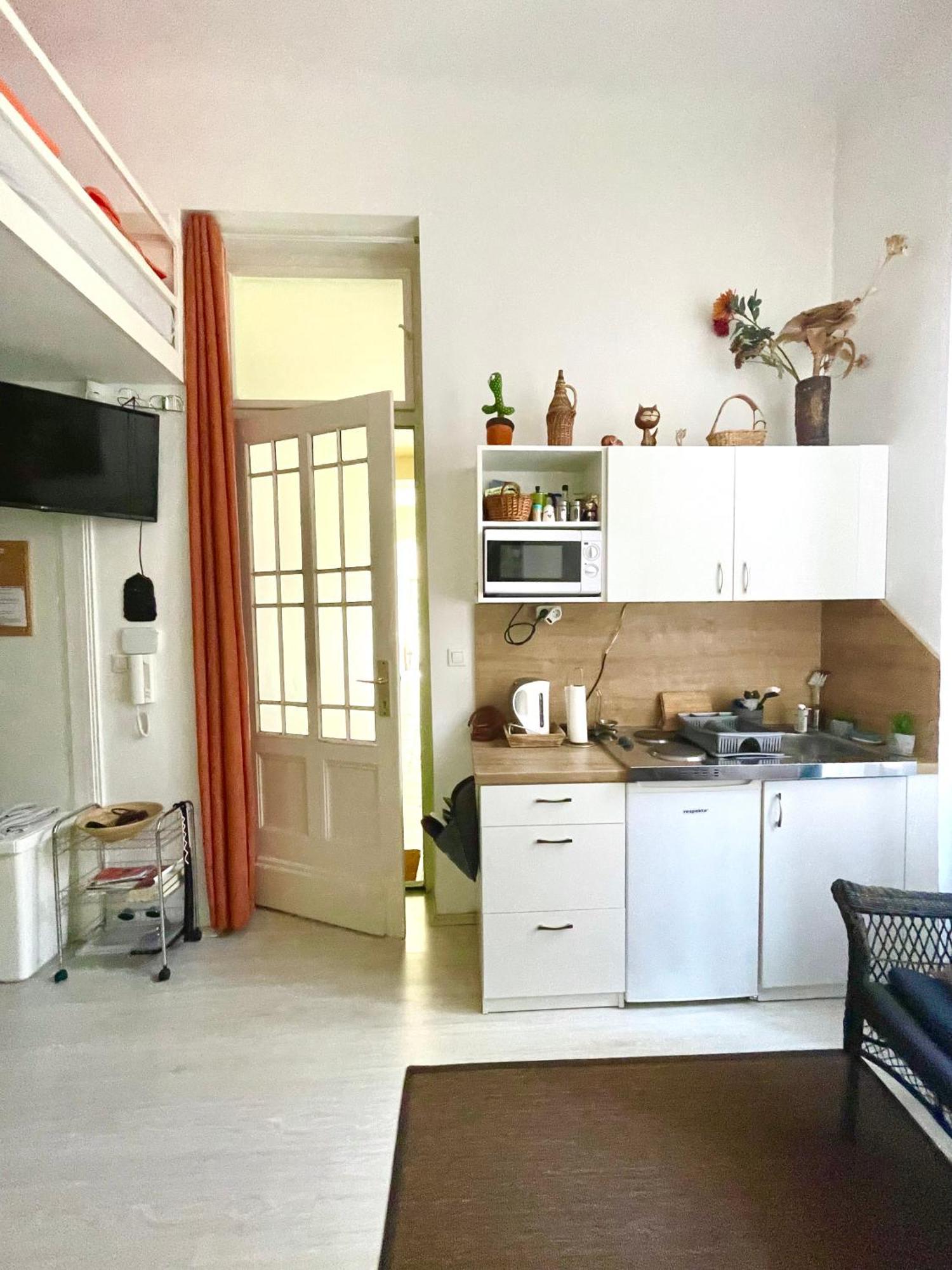 Junior Orange Apartment Next To Danube بودابست المظهر الخارجي الصورة