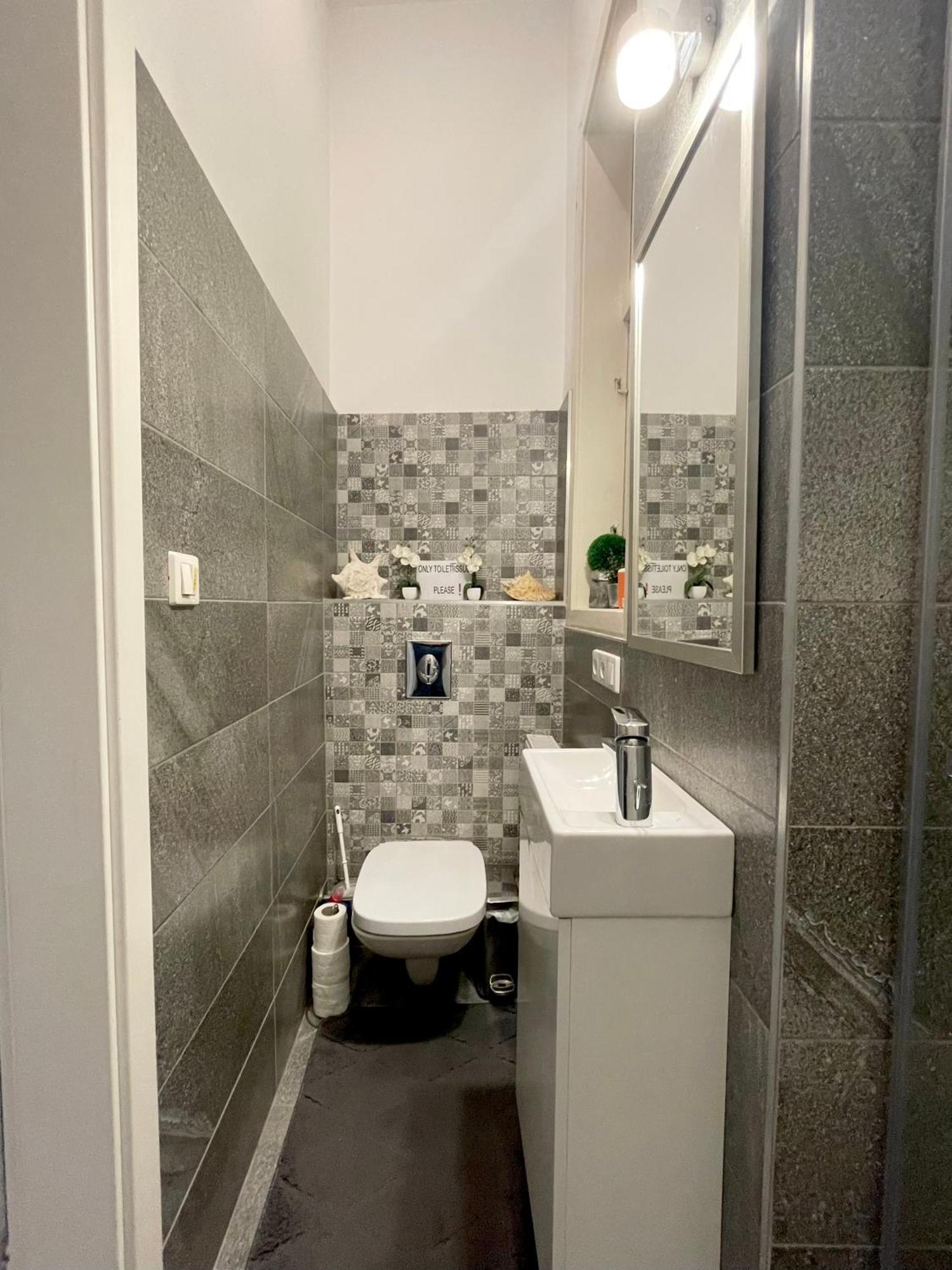 Junior Orange Apartment Next To Danube بودابست المظهر الخارجي الصورة