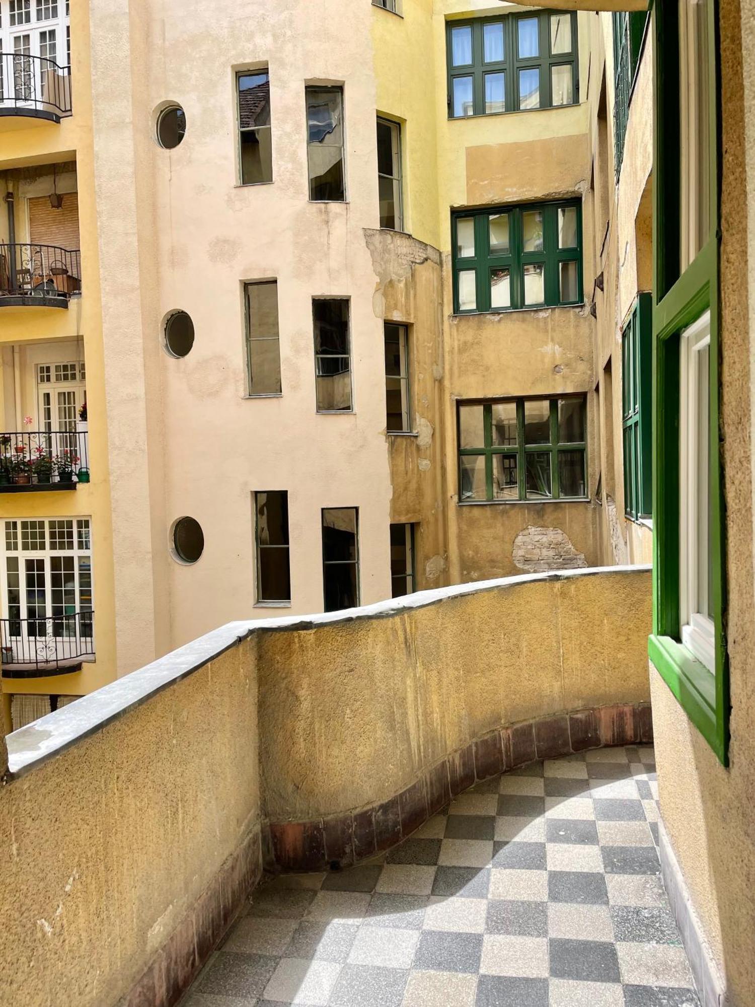 Junior Orange Apartment Next To Danube بودابست المظهر الخارجي الصورة