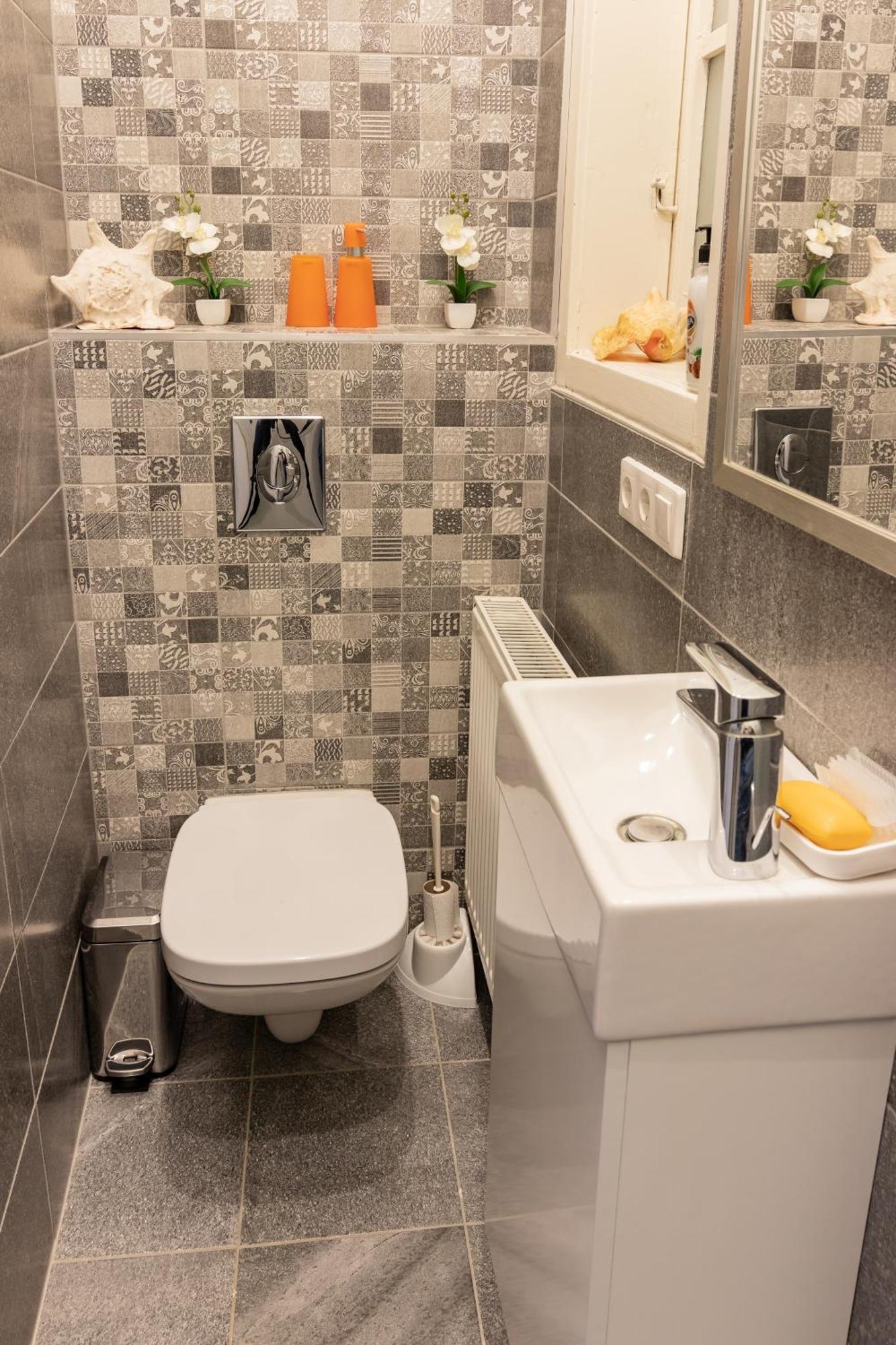 Junior Orange Apartment Next To Danube بودابست المظهر الخارجي الصورة